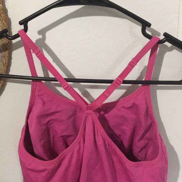 Pink tank top - Picture 2 of 3